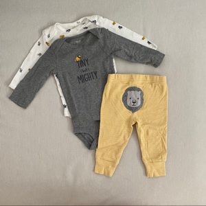 Carters Baby outfit lion